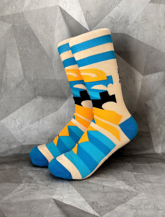 Knookz Drift hemp socks – colorful blue and yellow crew socks, breathable and sustainable for everyday wear